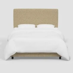 Kelsey Bed In Boucle - Threshold™